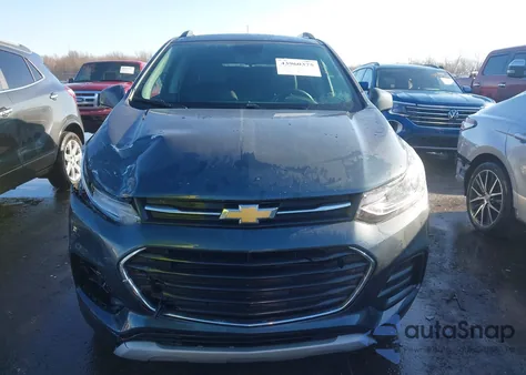 2021 Chevrolet Trax Awd Lt z USA, uszkodzony, nr VIN KL7CJPSB8MB347312